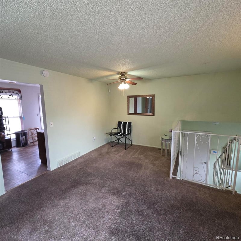 1036 Mobile St, Aurora, CO 80011