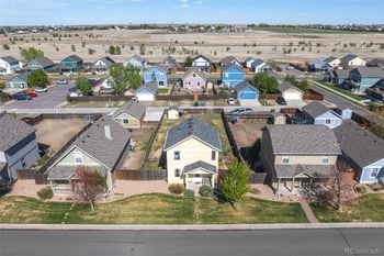 2830 Renshaw St, Strasburg, CO 80136