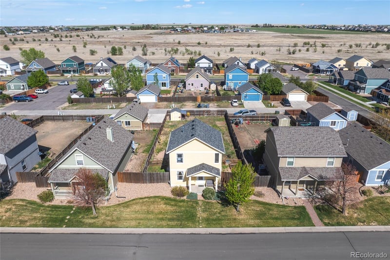 2830 Renshaw St, Strasburg, CO 80136