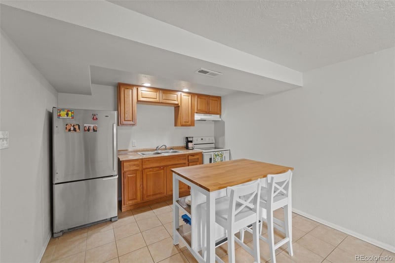 2352 Circle #B, Colorado Springs, CO 80909