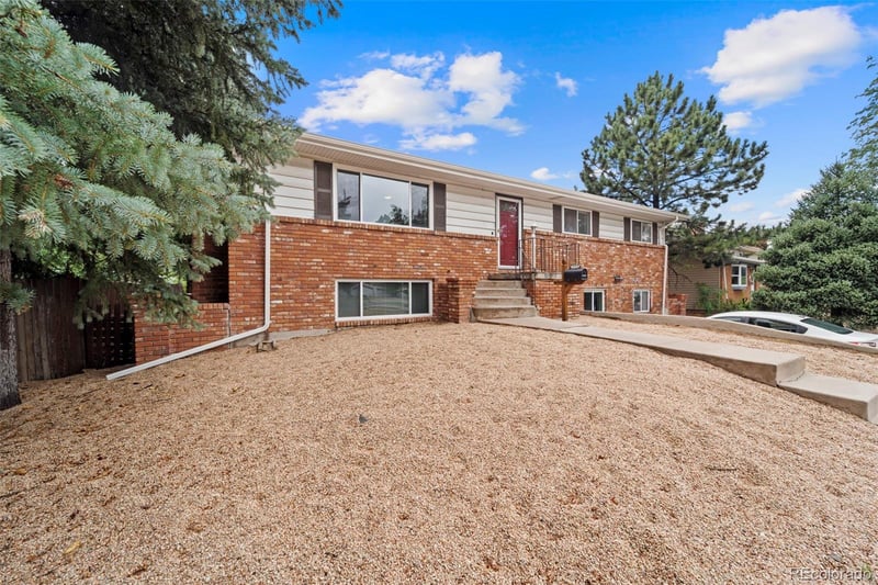 2352 Circle #B, Colorado Springs, CO 80909