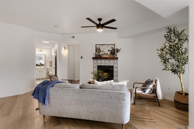 4799 Copeland Cir #101, Highlands Ranch, CO 80126