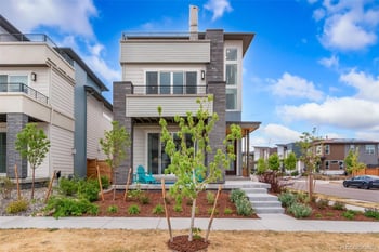 6306 N Elmira Ct, Denver, CO 80238