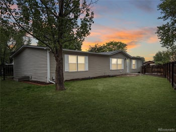 320 Glen Ayre St, Dacono, CO 80514