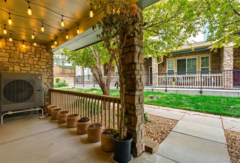 591 Mobile Pl, Aurora, CO 80017