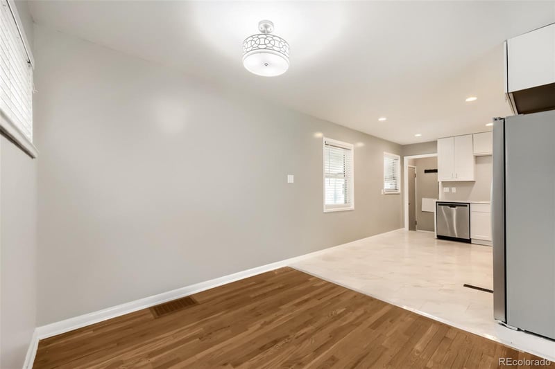 3201 Hollyy St, Denver, CO 80222