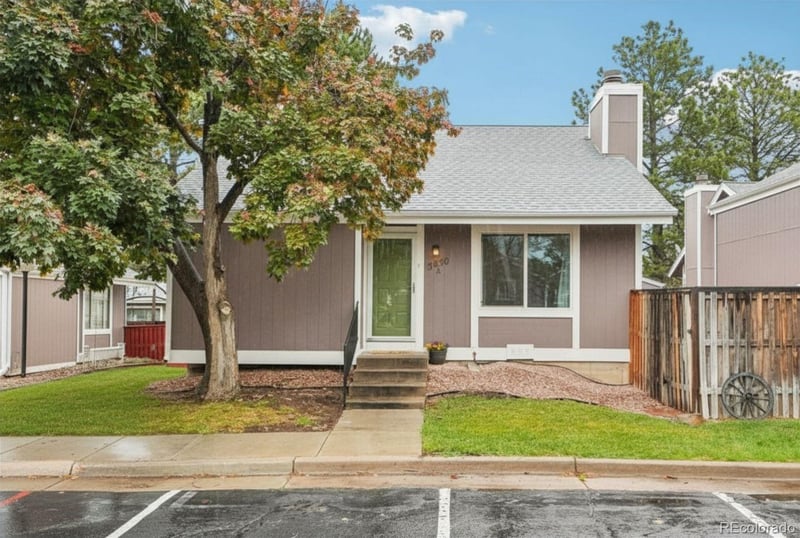 3850 Genoa Ct #A, Aurora, CO 80013
