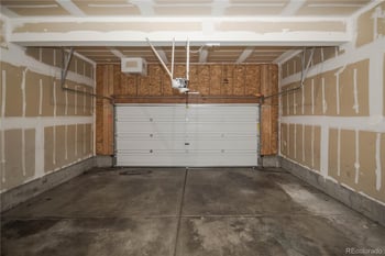 9758 Laredo St #20C, Commerce City, CO 80022