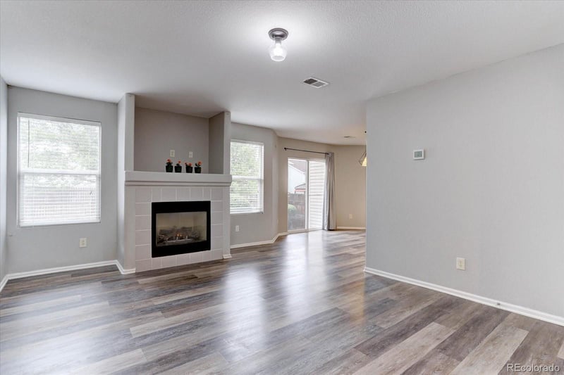 5509 Quemoy Cir, Aurora, CO 80015