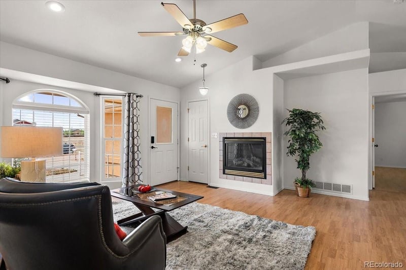464 Ventura Dr, Pueblo, CO 81007