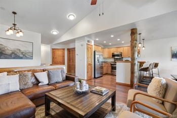 113 Lookout Ridge Dr, Dillon, CO 80435
