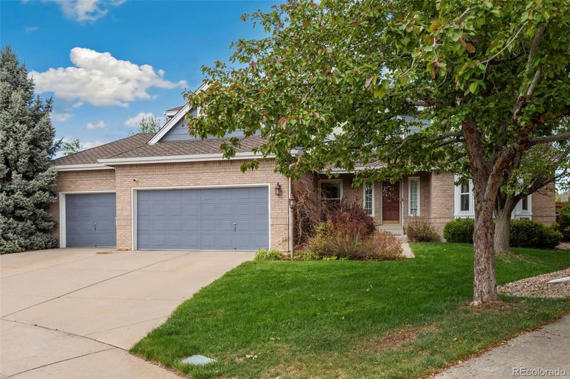 5606 Helena Ct, Centennial, CO 80015