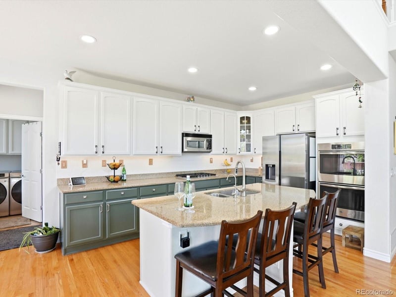 4946 Bluegate Dr, Highlands Ranch, CO 80130
