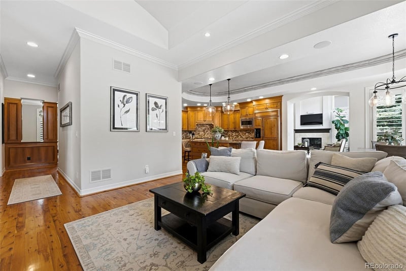 10258 Dowling Way, Highlands Ranch, CO 80126
