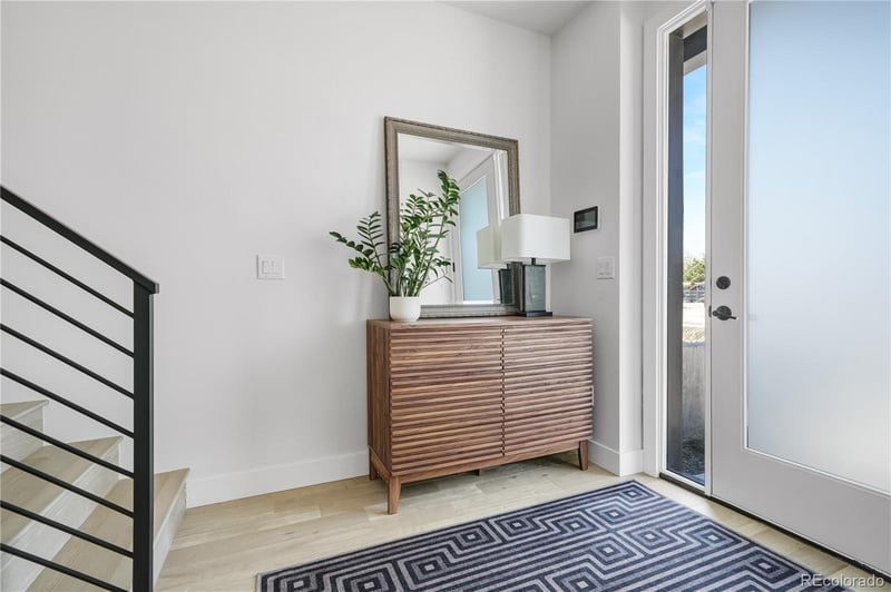 2578 Broadway , Denver, CO 80210