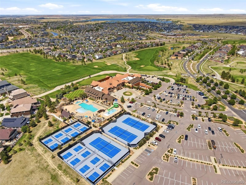 7566 Quantock Ct, Aurora, CO 80016