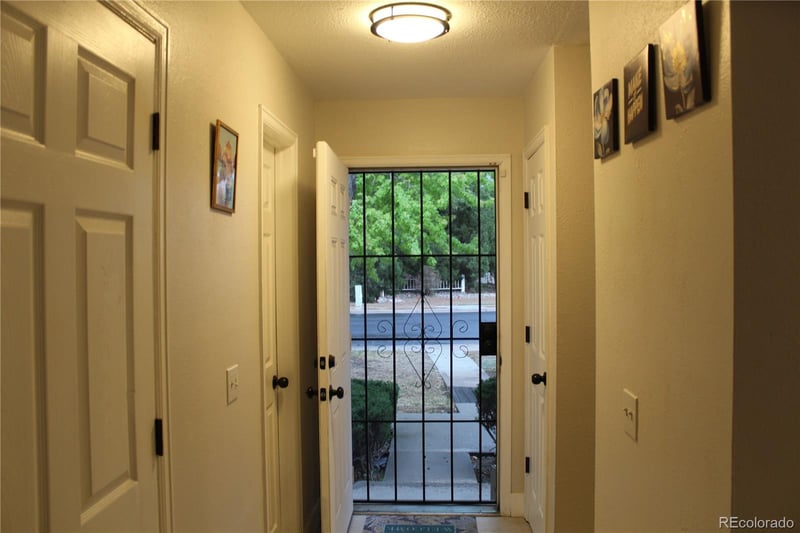 291 Nome St, Aurora, CO 80012