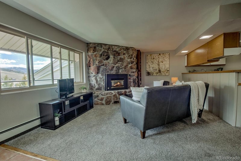 370 La Bonte St #B, Dillon, CO 80435