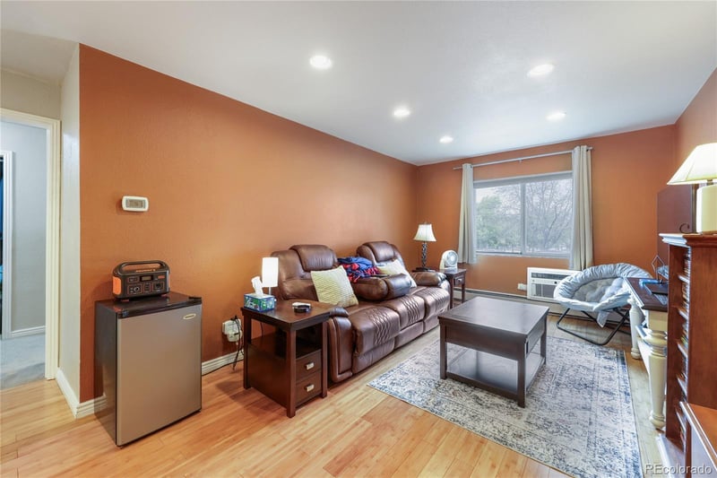 747 96th Ave #2, Thornton, CO 80260