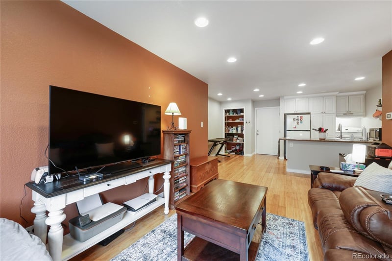 747 96th Ave #2, Thornton, CO 80260