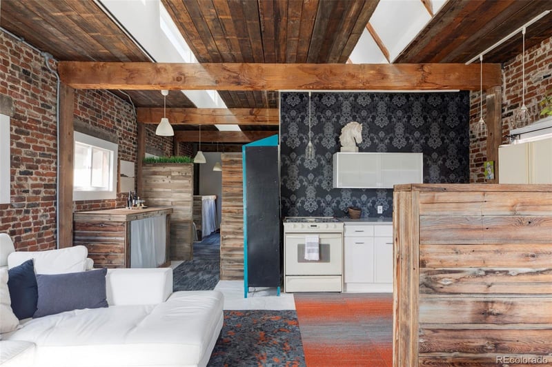 3733 Franklin St, Denver, CO 80205