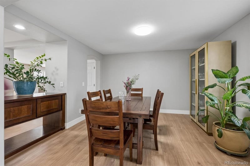5731 Glenstone Dr, Highlands Ranch, CO 80130