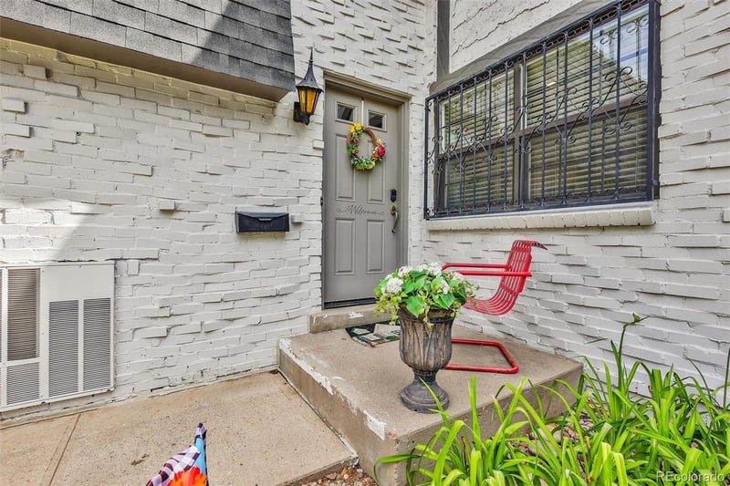 3538 Ivanhoe St, Denver, CO 80237
