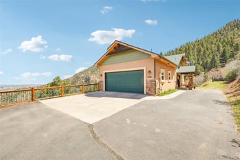 858 Oak Ridge Rd, Manitou Springs, CO 80829
