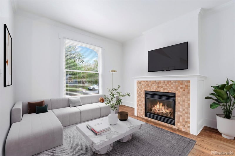 2081 Ogden St, Denver, CO 80205