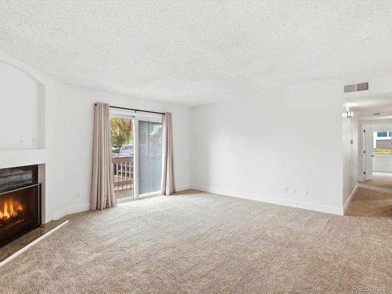 18051 Kentucky Ave #103, Aurora, CO 80017