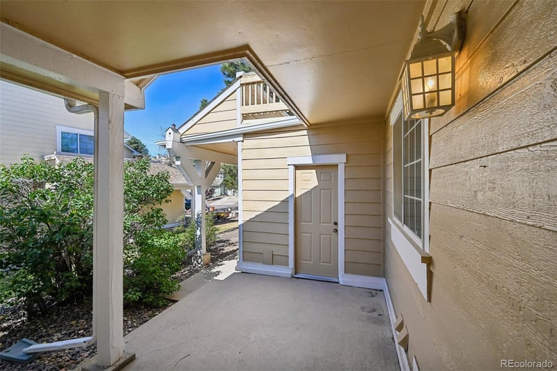 3990 S Rifle Ct, Aurora, CO 80013