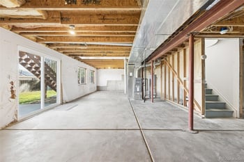 1577 Pitkin Cir, Aurora, CO 80017