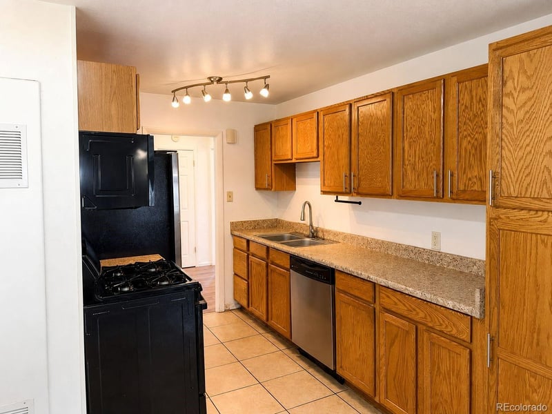 2787 Julian St, Denver, CO 80236