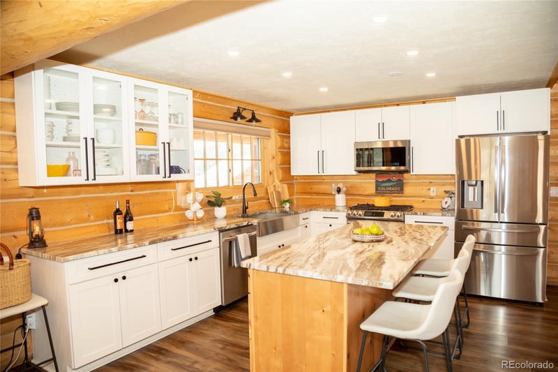 115 Dabney Ct, Creede, CO 81130