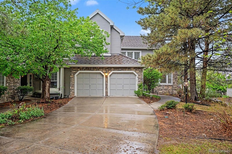 8231 Seabrook Ln, Littleton, CO 80120
