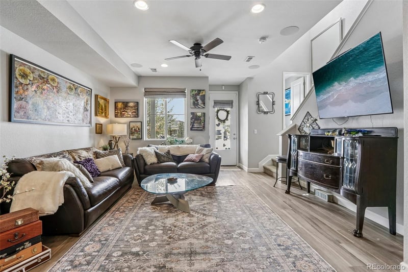 23520 E 5th Dr, Aurora, CO 80018