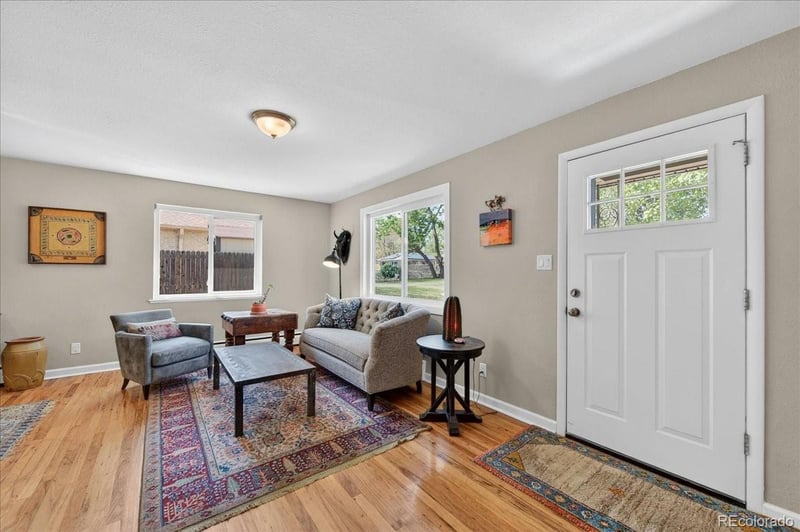 8122 W 17th Ave, Lakewood, CO 80214