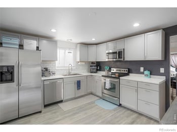 9201 104th Pl, Broomfield, CO 80021
