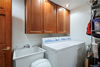 10032 Astoria Ct, Lone Tree, CO 80124