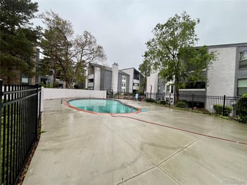 9797 Peakview Ave #C05, Englewood, CO 80111