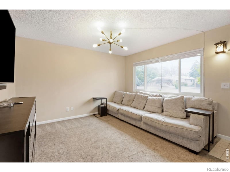 2816 27th St, Greeley, CO 80634