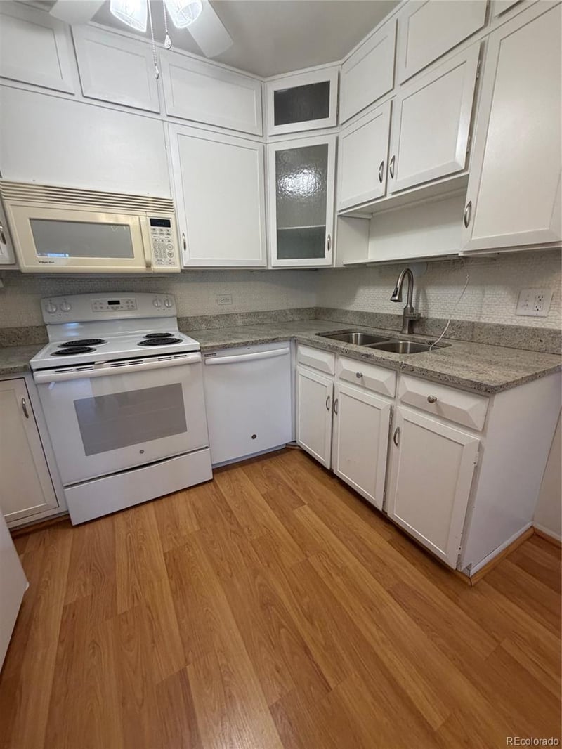 620 Alton Way #5B, Denver, CO 80247