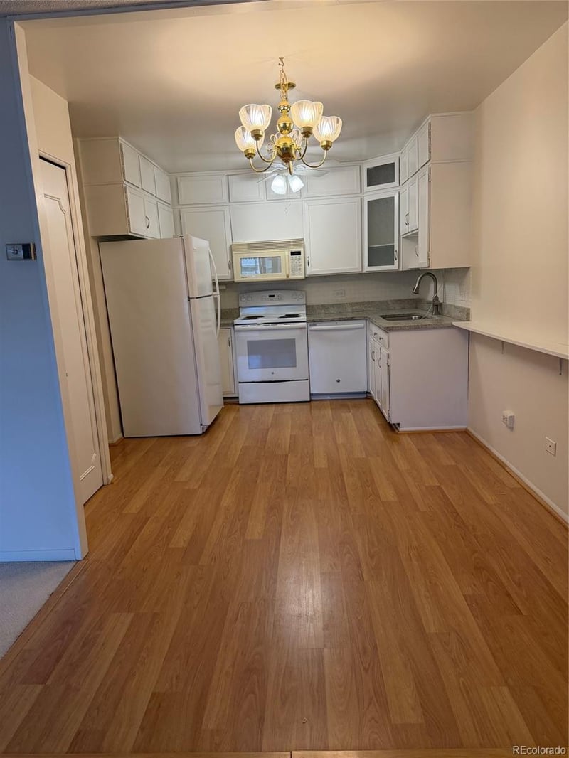 620 Alton Way #5B, Denver, CO 80247