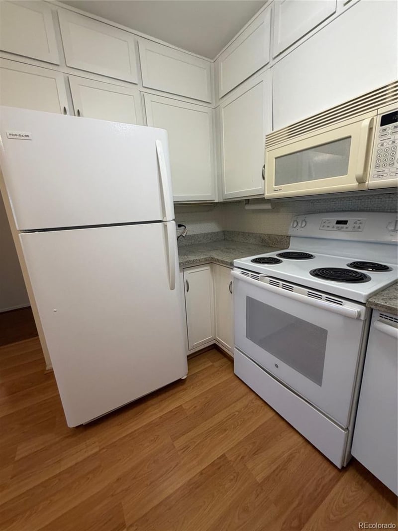620 Alton Way #5B, Denver, CO 80247