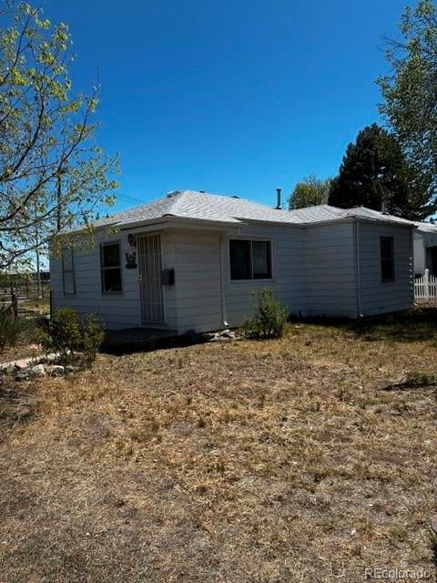 1288 Newark St, Aurora, CO 80010
