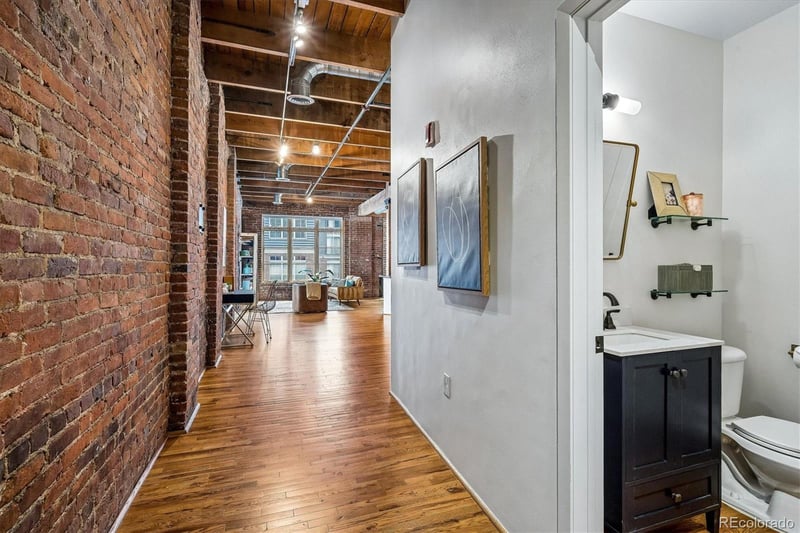 2960 Inca St #301, Denver, CO 80202