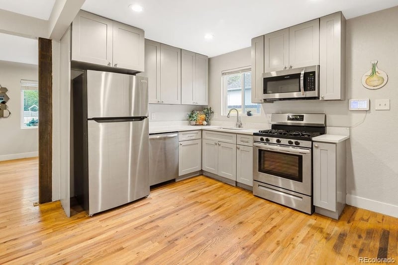 4135 S Delaware St, Englewood, CO 80110