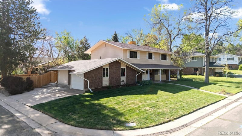 6852 Spotswood St, Littleton, CO 80120