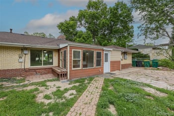 5810 S Greenwood St, Littleton, CO 80120