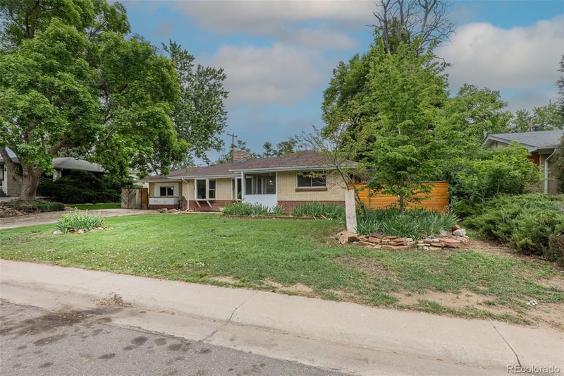 5810 Greenwood St, Littleton, CO 80120